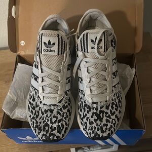Adidas Monochrome Patterned Sneakers